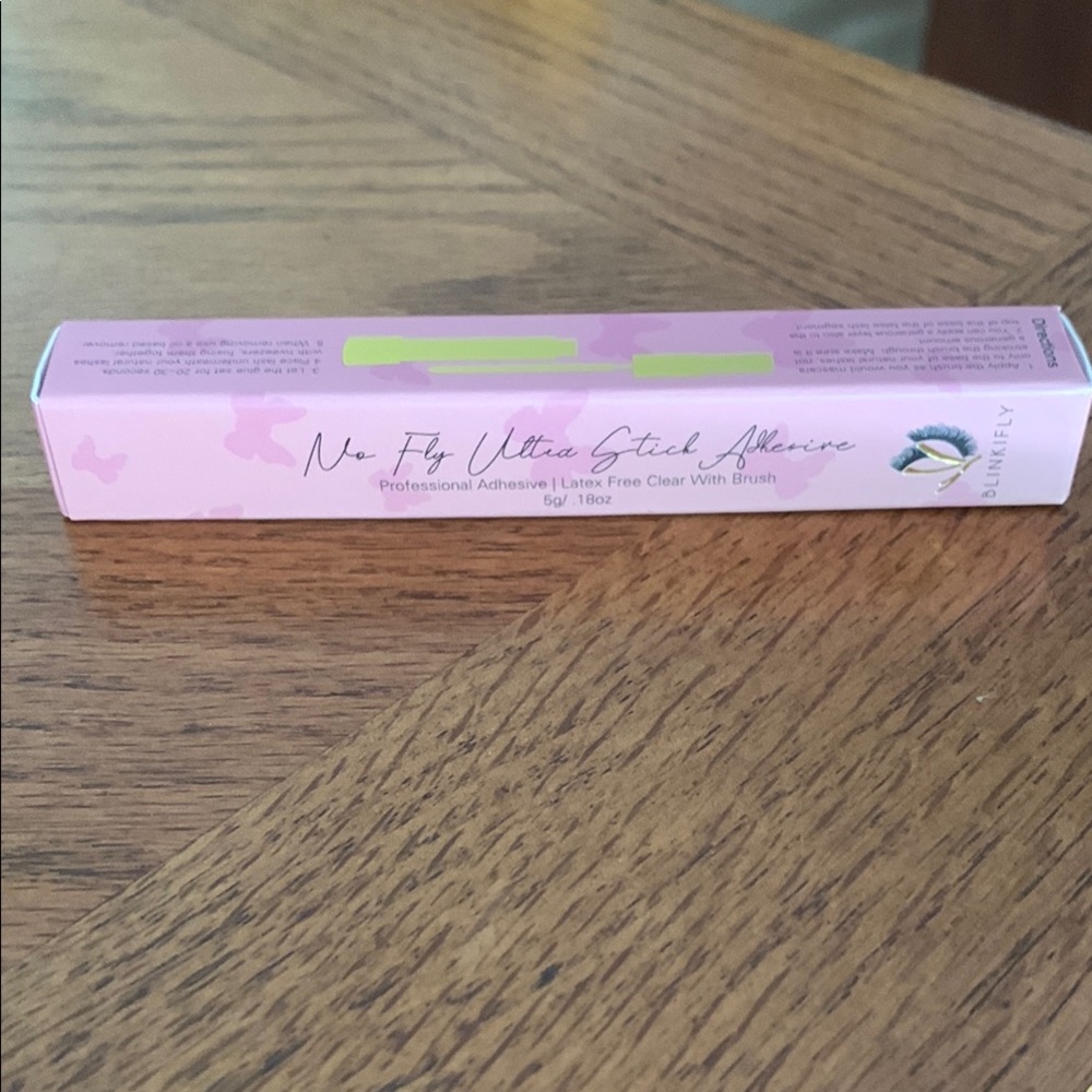 No Fly Ultra Stick Adhesive - Pink